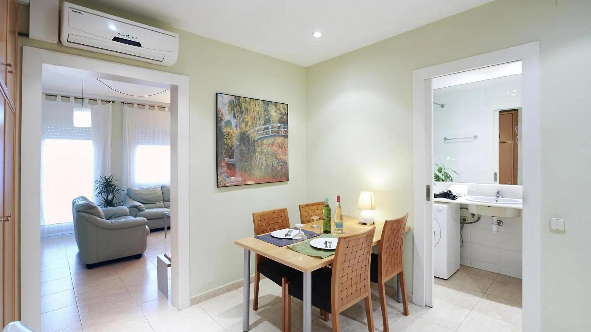 Apartamentos Calvet Barcelona Apartment