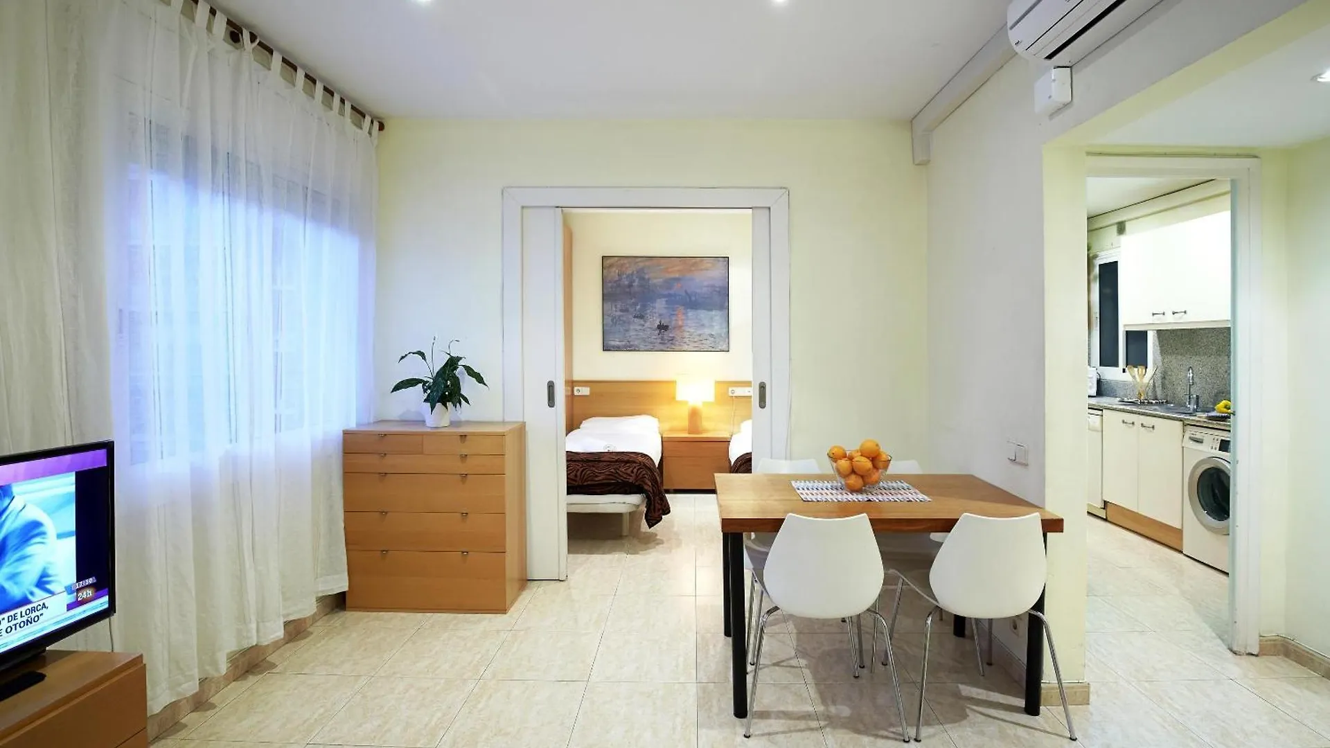Apartment Apartamentos Calvet Barcelona